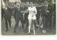Carte-Photo - Athlétisme - Championnat De France 1928 Ou JO De 1924 à Colombes - Tour Du Vainqueur - Atletiek