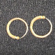 Delcampe - Ancienne Paire De Boucles D'oreilles Artisanales Motif Croix Métal Inderterminé Pas De Poincon - Oorringen