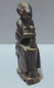 -JOLIE STATUETTE BOIS Foncé ORIGINE AFRICAINE PAYS A DEFINIR FEMME AFRICAINE     E - Afrikanische Kunst