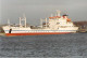 Delcampe - Lot De 100 BATEAUX DE COMMERCE - Photos Couleur Format CPM Cargo Ferry Merchant Ship Tanker Carrier Boats 1980-2000 - 100 - 499 Cartoline