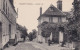 C13-78) NEAUPHLE LE CHATEAU - GRANDE RUE - ANIMEE - ( 2 SCANS ) - Neauphle Le Chateau