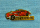 1 PIN'S /  ** LA PANTHER DE VILLE / AUTO MOTO RETRO / 1992 ** - Sonstige & Ohne Zuordnung