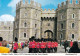 1 AK England * Windsor Castle - Henry VIII's Gateway With The Scots Guards * - Windsor Castle