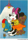 CAR-AAMP4-DISNEY-0364 - Minnie Arrange La Veste De Mickey - WD 3/27 - Disneyland