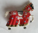 FIGURINE STARLUX CHEVAL CARAPACONNE Manque Terrasse 1960 Robe Rouge MOYEN AGE - Starlux