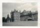 Places & Anonymous Persons Souvenir Photo Social History Format Ca. 6 X 9 Cm Mansion - Anonyme Personen