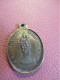 Médaille Religieuse Ancienne/ Sainte Geneviève Patronne De Paris/ ND De Grivegnée/Fin XIXème    MDR35 - Religion &  Esoterik