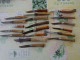 Lot De 19 Couteaux OPINEL , Certains Très Anciens , - Coltelli