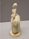 Delcampe - -STATUETTE PORCELAINE De LIMOGES Signée LUCIEN MICHELAUD FEMME ELEGANTE   E - Limoges (FRA)