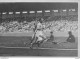 PHOTO DE PRESSE PARIS J.O.  De 1924 LE 5000 METRES NURMI VAINQUEUR  JEUX OLYMPIQUES 1924 PHOTO ORIGINALE 18X13CM - Jeux Olympiques