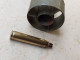 Delcampe - Adaptateur Pour Lancer La Grenade US Mk2 Ww2 Et Cartouche 7,62 Propulsive - Decotatieve Wapens