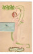 N°18818 - Carte Gaufrée - Art Nouveau - Bonne Année - Jeune Femme Jouant Avec Des Trèfles, Enveloppe - Nouvel An