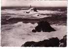 CARTE POSTALE DE LA POINTE DU RAZ, PHARE DE LA VIEILLE, TEMPETE SUR LE RAZ DE SEIN - La Pointe Du Raz