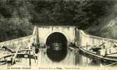 D. 54. FOUG . Tunnel Du Canal  , Avec Des Péniches - Mont Saint Martin