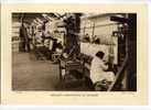 - FRANCE . "AUBUSSON , MANUFACTURE DE TAPISSERIE". REPRO DE PHOTO DES ANNEES 1935 . - Tappeti & Tappezzeria