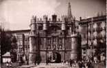 CPA.  BURGOS.    Arco De Santa Maria.     (très Animée) - Burgos