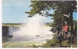 The CANADIAN HORSESHOE FALLS , Niagara Falls, Ontario, Canada; Policier /Policeman  ; B/ TB - Police - Gendarmerie