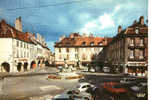 CARTE POSTALE D ARBOIS - FONTAINE ET ARCADES - PLACE DE LA LIBERTE - Arbois