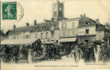 78 - YVELYNES - NEAUPHLE Le CHATEAU - LE MARCHE - PHARMACIE - TABAC LEQUEUX - Neauphle Le Chateau