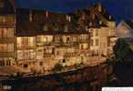 CPSM, ESPALION VU DE NUIT, LA RIVIERE BORDEE DE MAISONS ANCIENNES, - Espalion