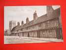 Stratford Upon Avon , Grammar School And Almshouses    Cca 1920-30  XF  D7025 - Stratford Upon Avon