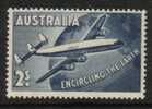 AUSTRALIA  2/-  LIGHT BLACK  AIR MAIL POSTAL  SERVICES  AIRPLANE  CV$8A MINT  READ DESCRIPTION !! - Dienstzegels