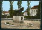 CPSM - Saulieu (21) - Le Square Pompon ( Le Taureau Sculpture De François Pompon COMBIER CIM 6) - Saulieu