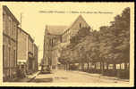 85 - CHALLANS - L'Eglise Et La Place Des Marronniers - Voiture - Challans