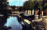 VILLEDIEU LES POELES * LES QUAIS ET LE LAVOIR 1950 - Villedieu