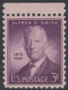 !a! USA Sc# 0937 MNH SINGLE W/ Top Margin (a1) - Alfred E. Smith - Ungebraucht