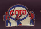 Pin´s CORA Ecolier - Administration