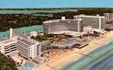 Miami Beach - Hôtel Fontainebleau 1973 - Circulée USA Canada - Impeccable - Miami Beach