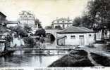 88 CHARMES LE CANAL DES MOULINS ET LE LAVOIR IMP VEUVE CLAUDE ET FILS - Charmes