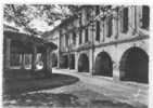 82 /FL/ AUVILLAR / Place De La Halle, Les Arcades, Cpsm 150X105 Ed Lapie - Auvillar