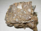 CUBE DE FLUORINE 4 X 2,5 Cm RECOUVERT DE QUARTZ (pièce 5 X3,5 Cm)  JOSAT - Minerals