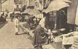 CPA. REPRO.  MARCHANDS SUR LA PLACE BILLARD. CHARTRES. - Marchands