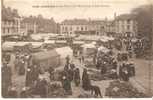 LESNEVEN .  La Place - Le Marché Aux Sabots Bretons - Lesneven