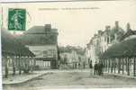 SONGEONS - La Halles Et La Rue Du Général Bouflers - Songeons