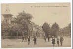 62 - BETHUNE -  PLACE DE LA REPUBLIQUE ET MARCHE AUX CHEVAUX - Bethune