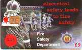 TELEFONKARTE FEUERWEHR GUERNSEY (223) Pompiers Fire Brigade  * Brandweer Brigada De Fuego Vigili Del Fuoco - Firemen