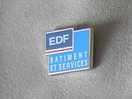 Pin's EDF - Bâtiment Et Service - EDF GDF