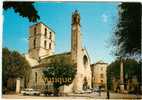 04 - FORCALQUIER - Place De L'église - Scanée Recto Verso - Forcalquier