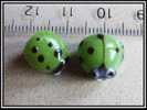 Lot De 2 Perles à La Lampe Coccinelles Vertes Artisanales - Lampwork - Environ 10x13mm - Pearls