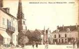 21/  MEURSAULT- PLACE DE L'HOTEL DE VILLE - L'EGLISE - Meursault