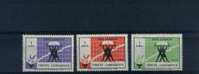 - TURQUIE . TIMBRES DE 1969 NEUFS SANS CHARNIERE . LE 3e SANS GOMME - Neufs