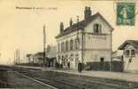 CPA (95)      PIERRELAYE La Gare (leger Choc Coin Bas Gauche) - Pierrelaye