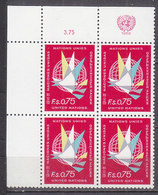 H0450 - UNO ONU GENEVE N°8 ** BLOC AVEC TAB - Nuevos