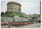 Grenadier Guards' Band At Windsor Castle - Post Card - Scan Verso - - Windsor Castle