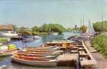 Bournemouth    The River    At Tuckson Bridge   And Chist Church  Sailing 1970 - Bournemouth (depuis 1972)