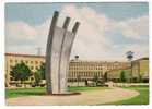 Deutschland - Berlin Luftbrücken Denkmal - LKW - Tempelhof